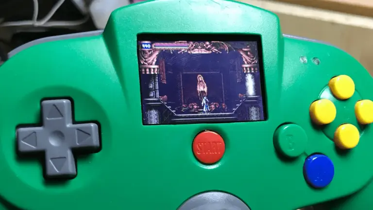 Game Boy Micro in N64 controller mod