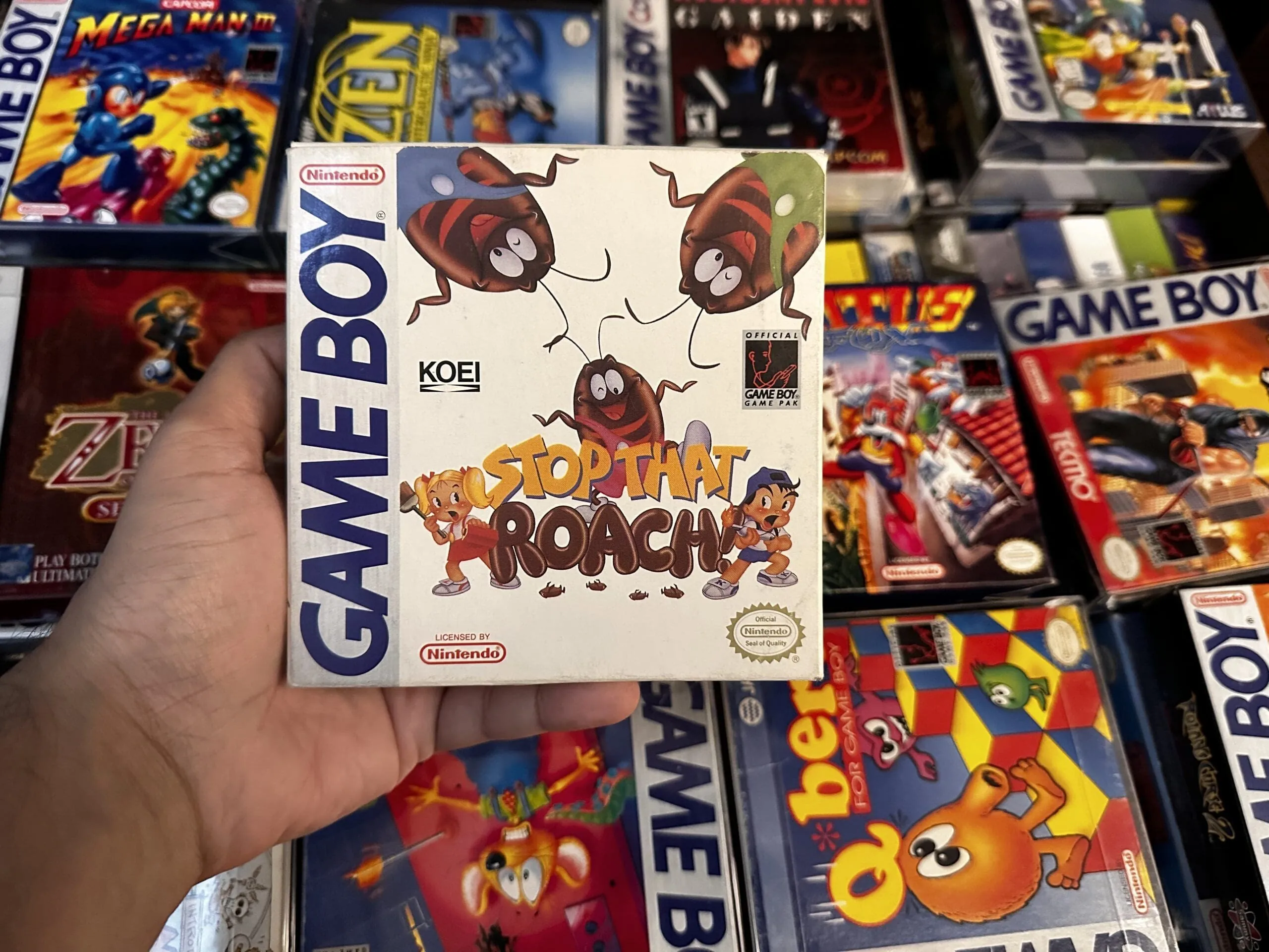 Stop That Roach! GameBoy
